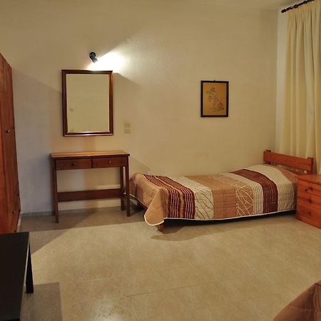 Michalis Apartments Near The Beaches With Sea View Párosz Kültér fotó