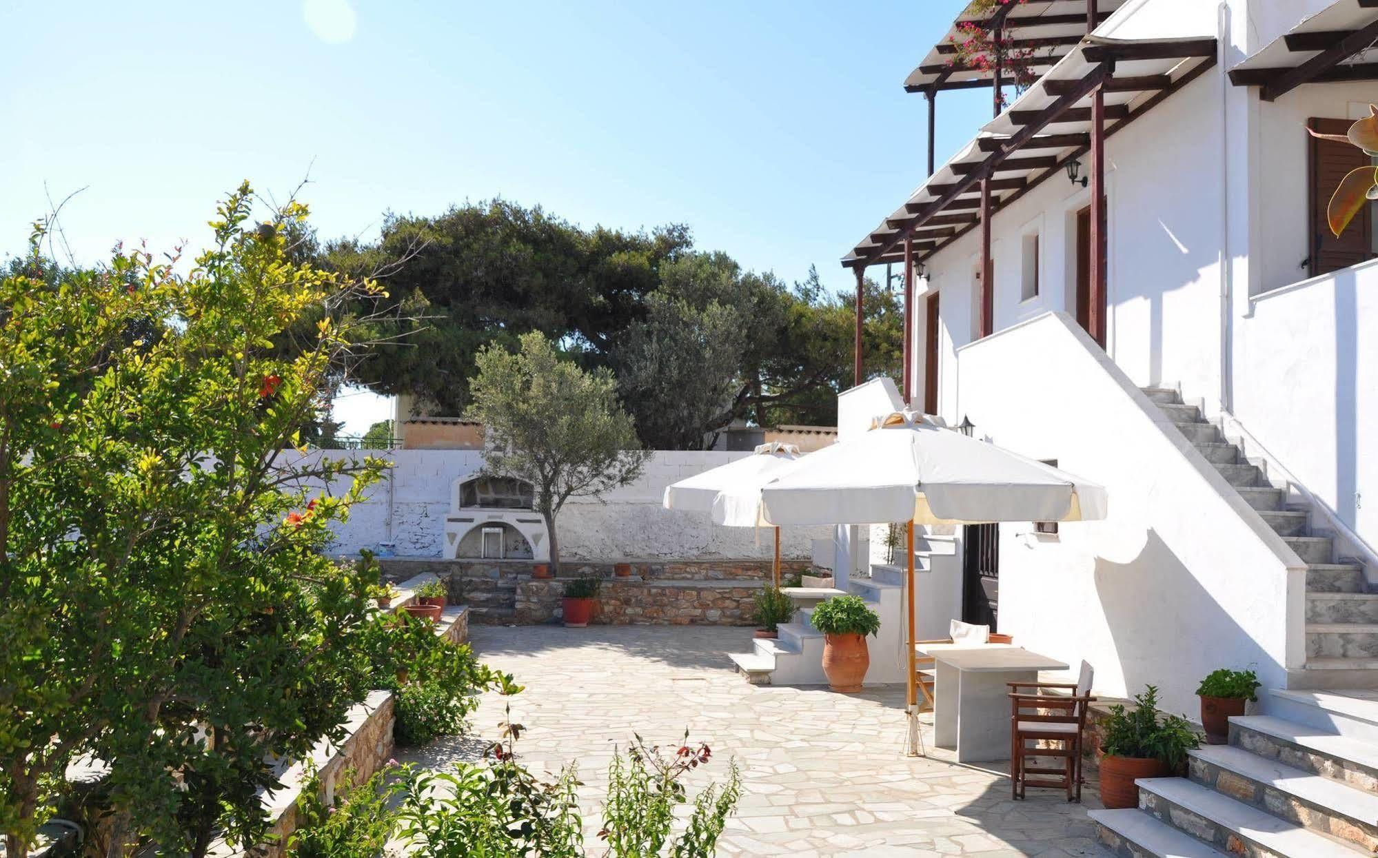 Michalis Apartments Near The Beaches With Sea View Párosz Kültér fotó