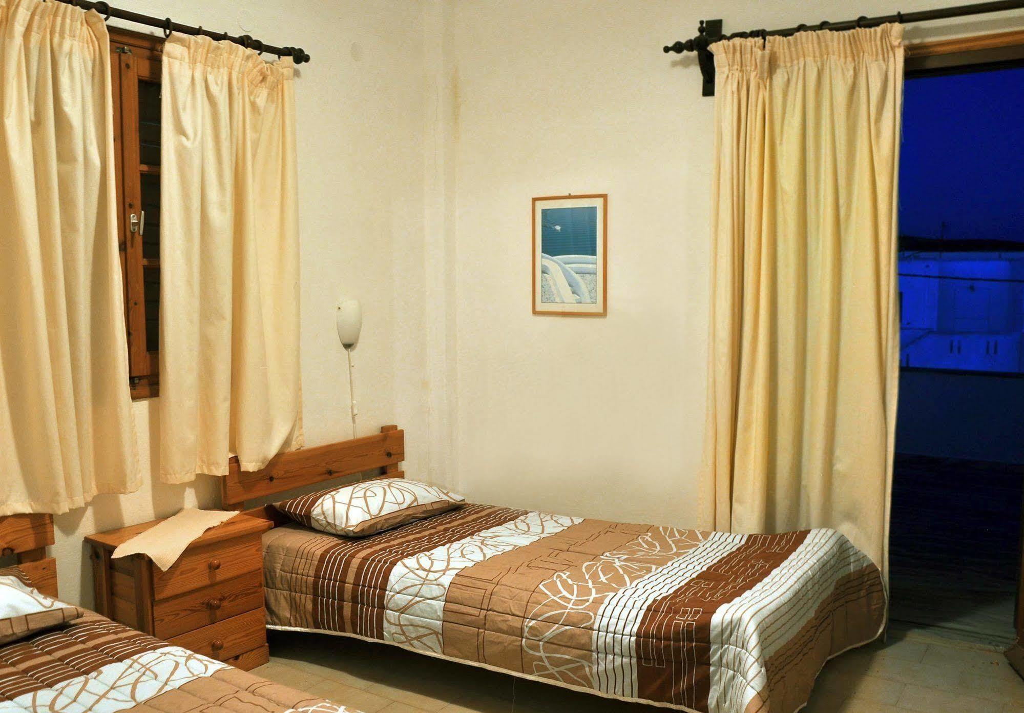 Michalis Apartments Near The Beaches With Sea View Párosz Kültér fotó