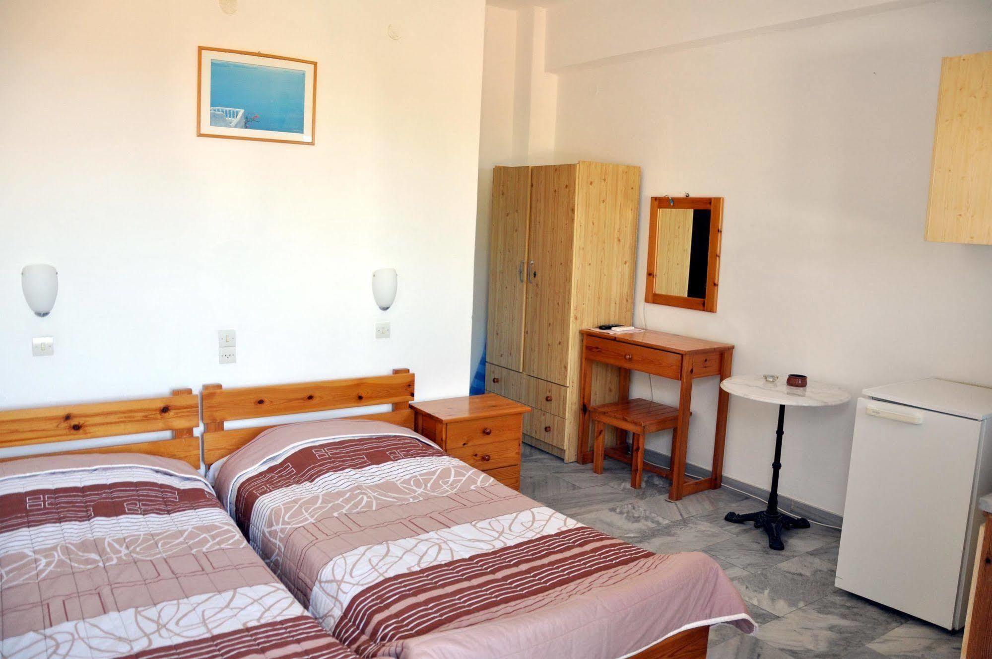 Michalis Apartments Near The Beaches With Sea View Párosz Kültér fotó